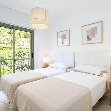 Mediterranean Swing - Royal Flamingos I * Estepona