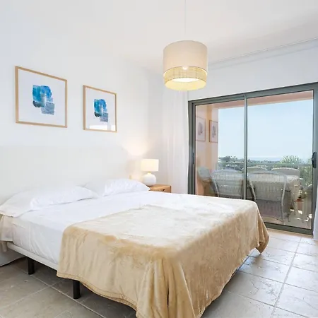 Mediterranean Swing - Royal Flamingos I 埃斯特波纳